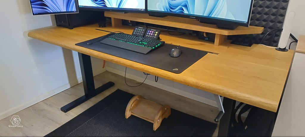 Schreibtisch von SwissMosca komplett